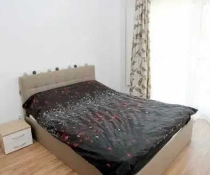 Дава се под наем Тристаен апартамент в Пловдив, Кършияка - 88 кв.м за 321.3 € - Снимка #1