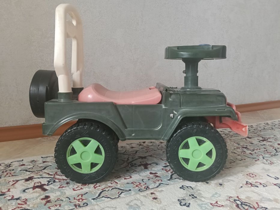 Продам  толокар-каталка
