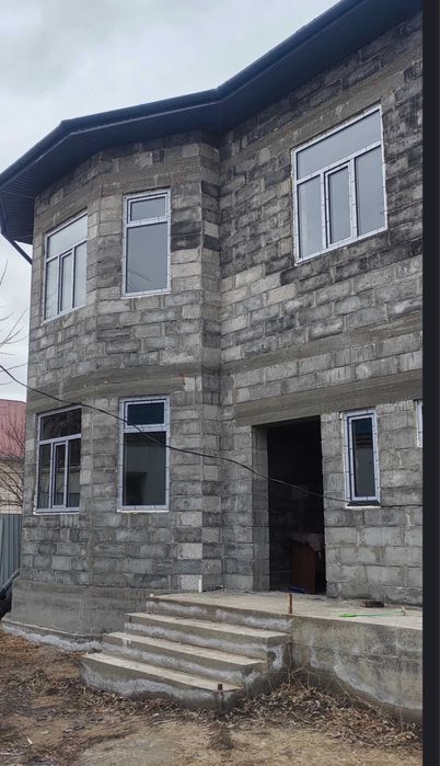 Пластиковые окна, двери, витражи