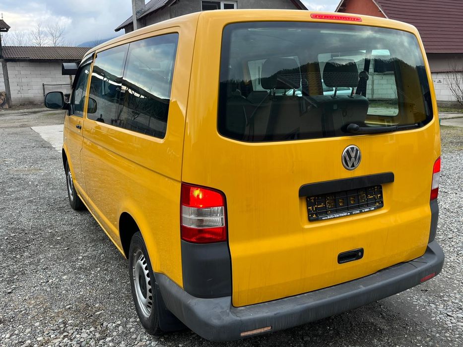 Vw t5 9 locuri  2012