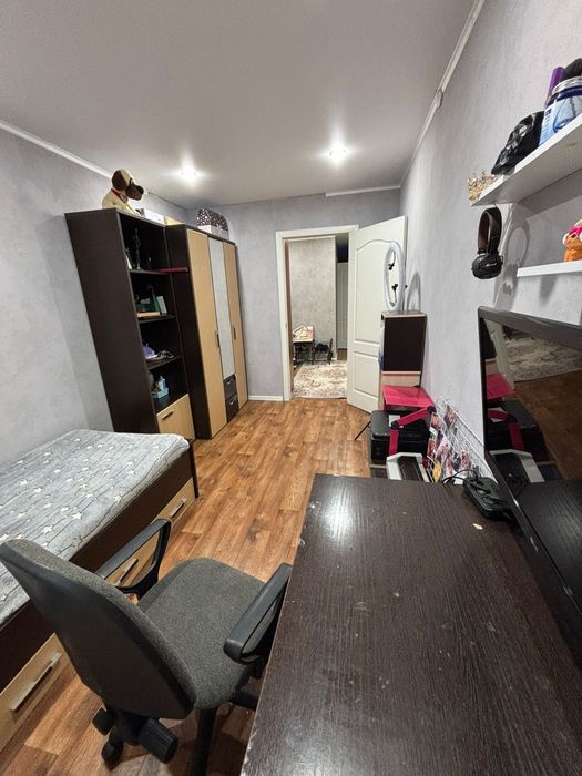 Продам теплая и уютная квартира.