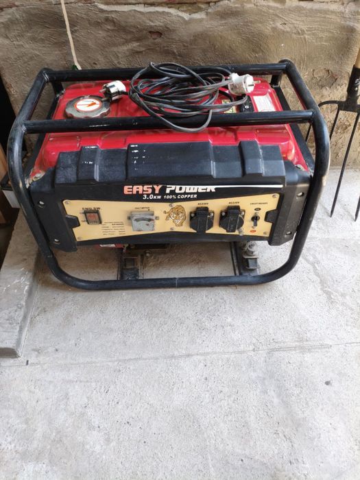 Генератор в отличном состоянии 3 кв