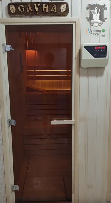 Дверь стеклянная для бани и сауны. Производство Россия.