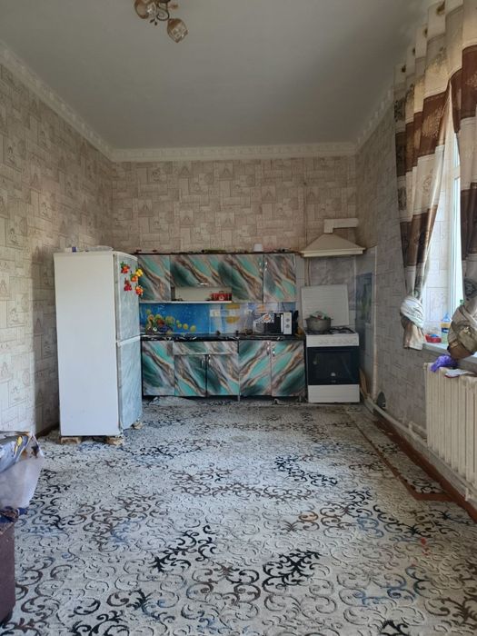 Qorovulbozordan 6sotixli kotej hamma sharoitlarga ega