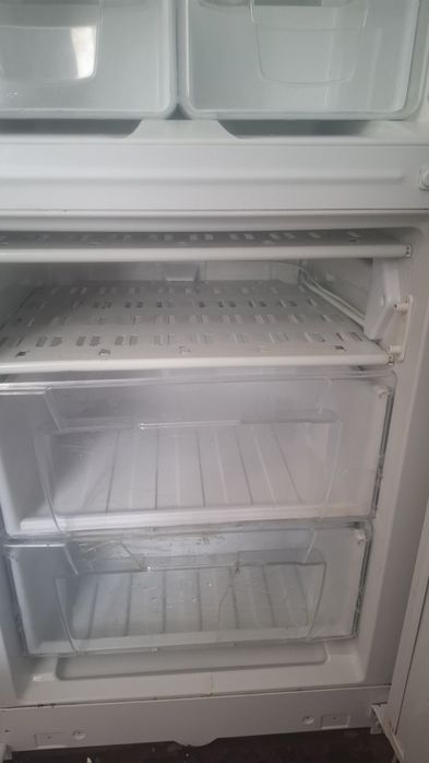 Продается холодилник б/у