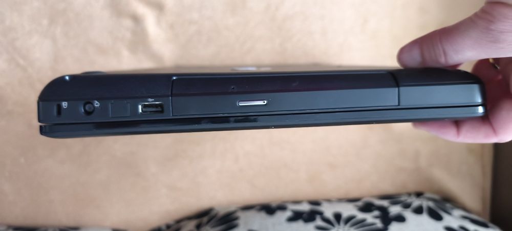 Vând două Laptopuri