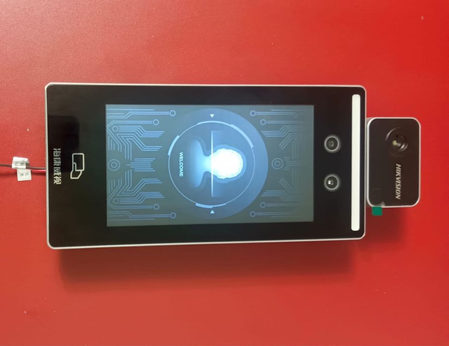 Продам срочно Скуд face id турникета