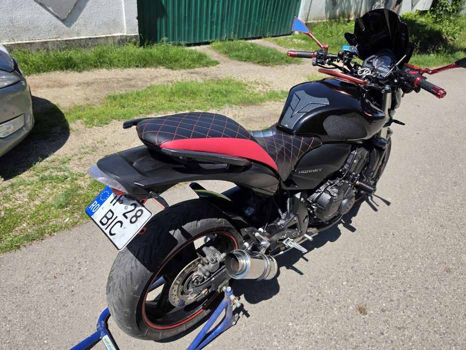 Honda hornet pc 41 an 2009