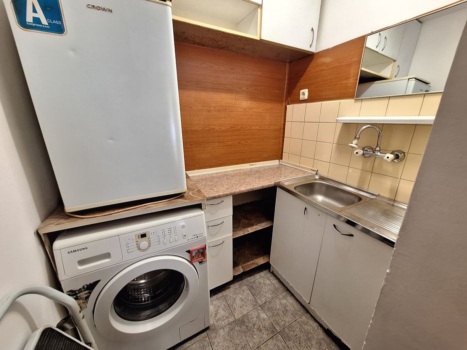 Дава се под наем Едностаен апартамент в София, Гео Милев - 24 кв.м за 255 € - Снимка #3