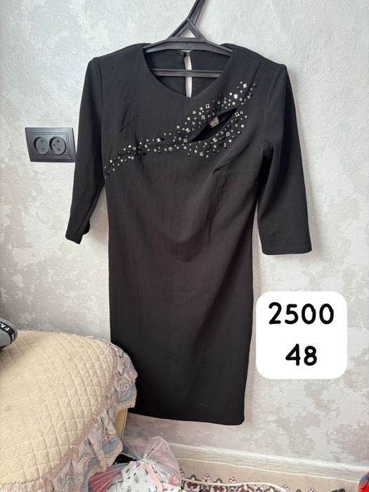 продается одежа по низкой цене