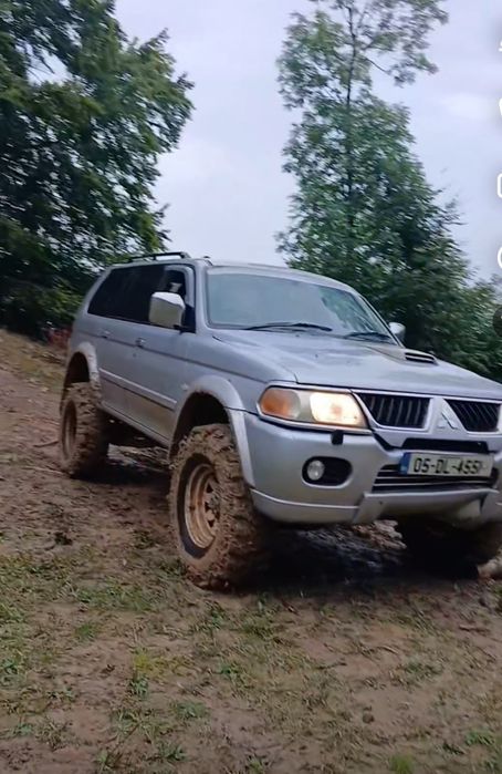Pajero sport Mițhubishi