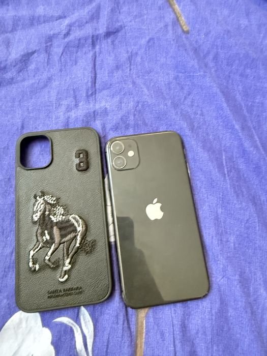 iPhone 11 с гарантией