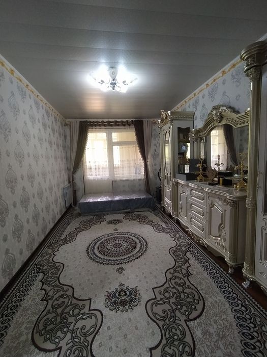 3 xonali uy sotiladi