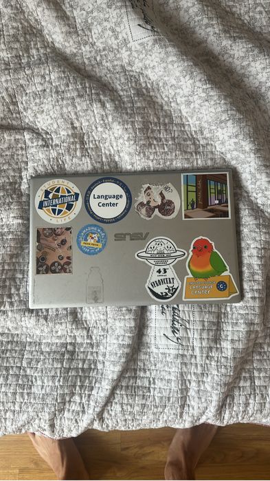 Продам ноутбук Asus Vivobook 14