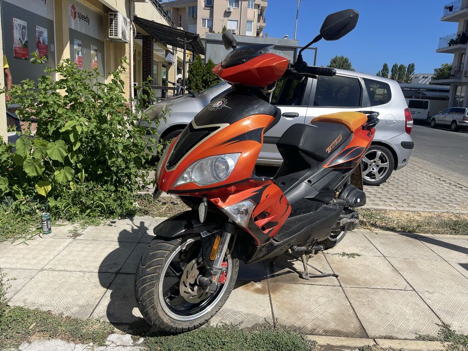 Скутер Baotian 50