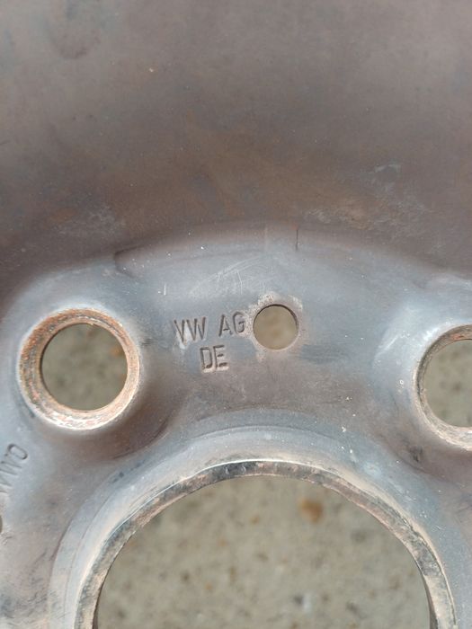 Летни гуми 205/55-16 с джанти