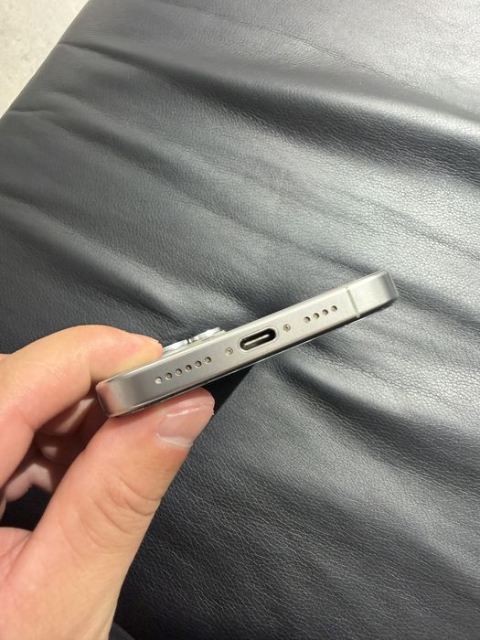 iPhone 16pro max 256гб