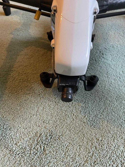 DJI Inspire 1 V2 X5 Camera 2 x Controllers + FPV & Monitor