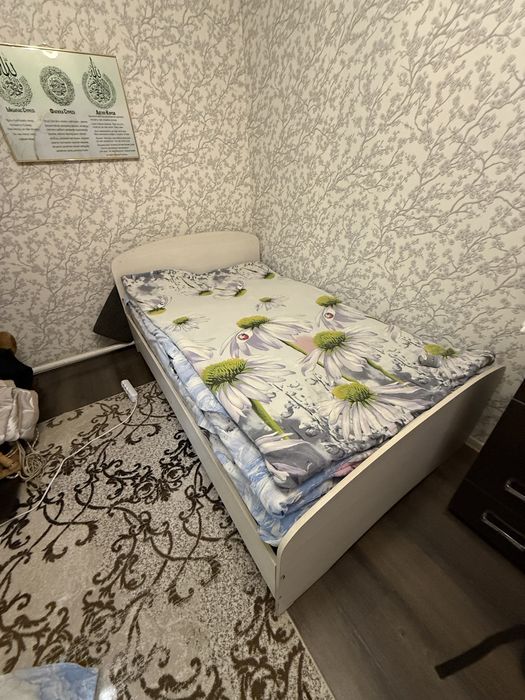 Продам Кровать 120х200