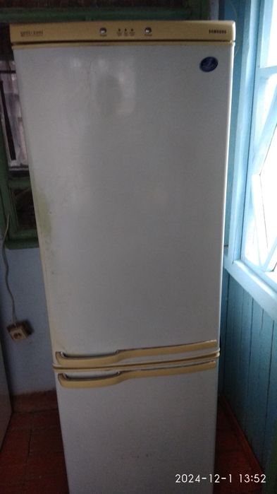 Холодильник Самсунг