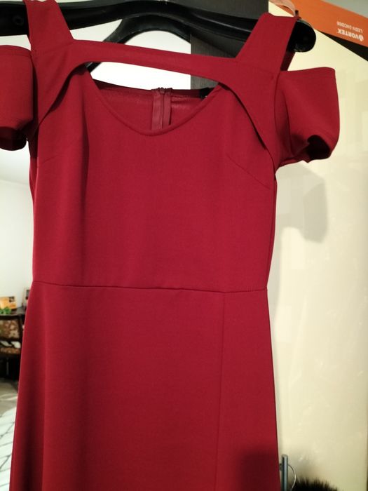 Vând rochii de ocazie