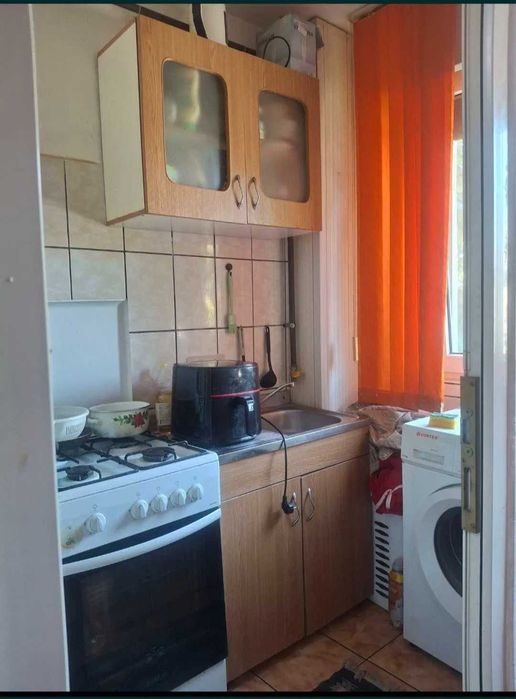 Garsonieră de vânzare