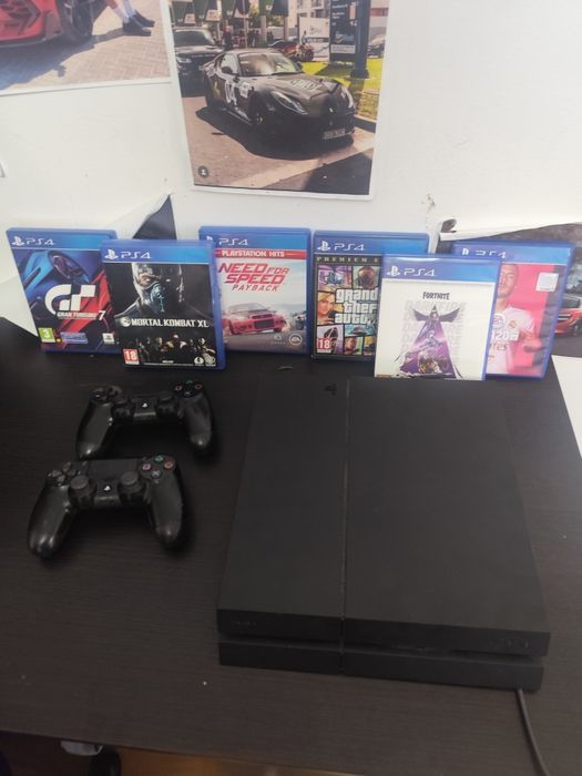 PlayStation 4 slim