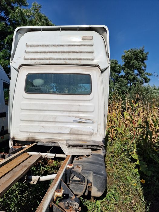 renault mascott Cabina cu dormitor