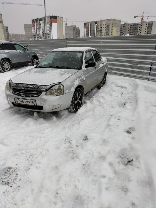 Приора 2009года.