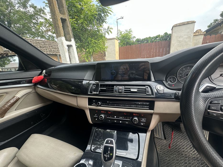 BMW 5 Series 2010 — imagine 5