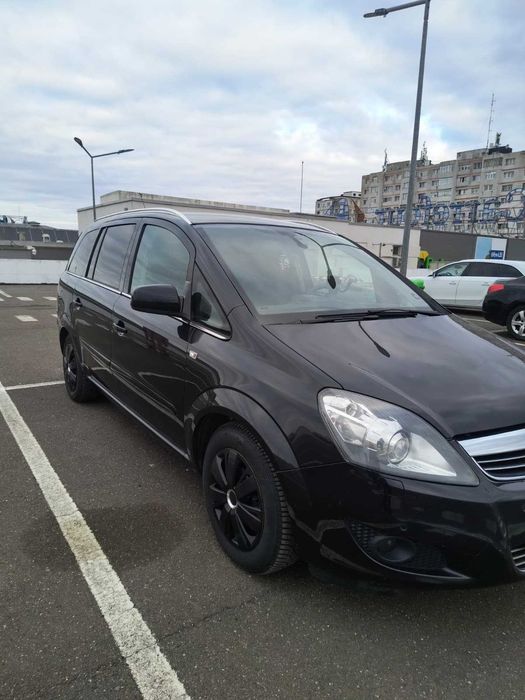 Opel Zafira B 2012 1.8