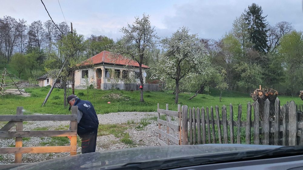 Proprietate 8.915 mp intravilan – Sat Galeș, Argeș