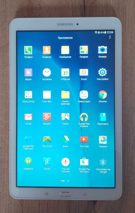 Таблет SAMSUG Galaxy Tab E SM-T561
