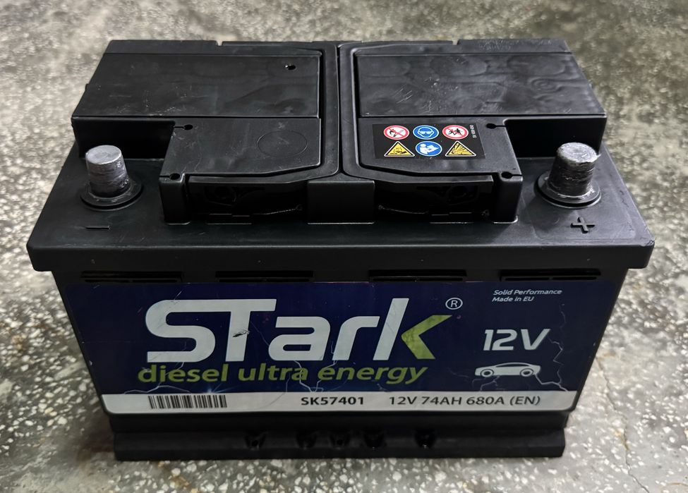Vând Baterie Auto Stark Ultra Energy / 74 AH / 680 A