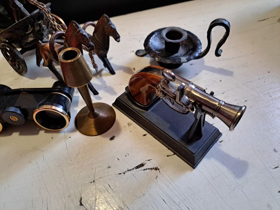 Антични предмети вав перфектен вид