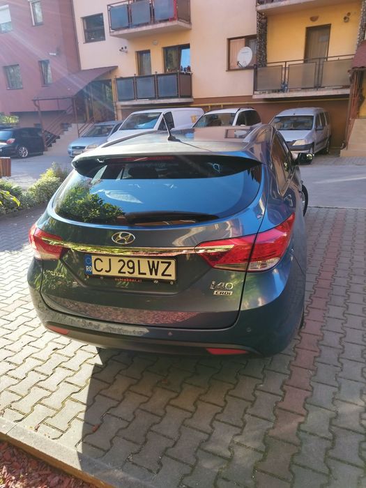 Vând Hyundai i40