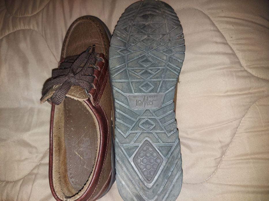 Дамски обувки от естествена кожа