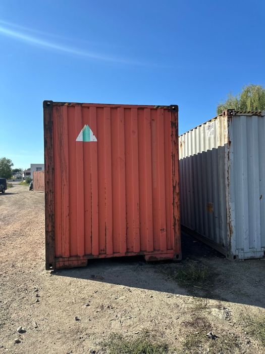 Container Maritim