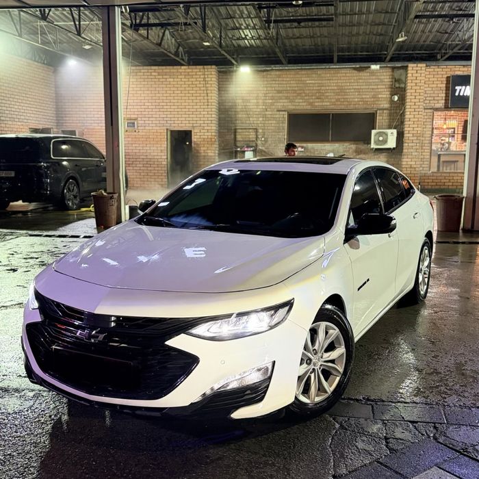 Malibu XL 2023y metan navarot 60.000km probek