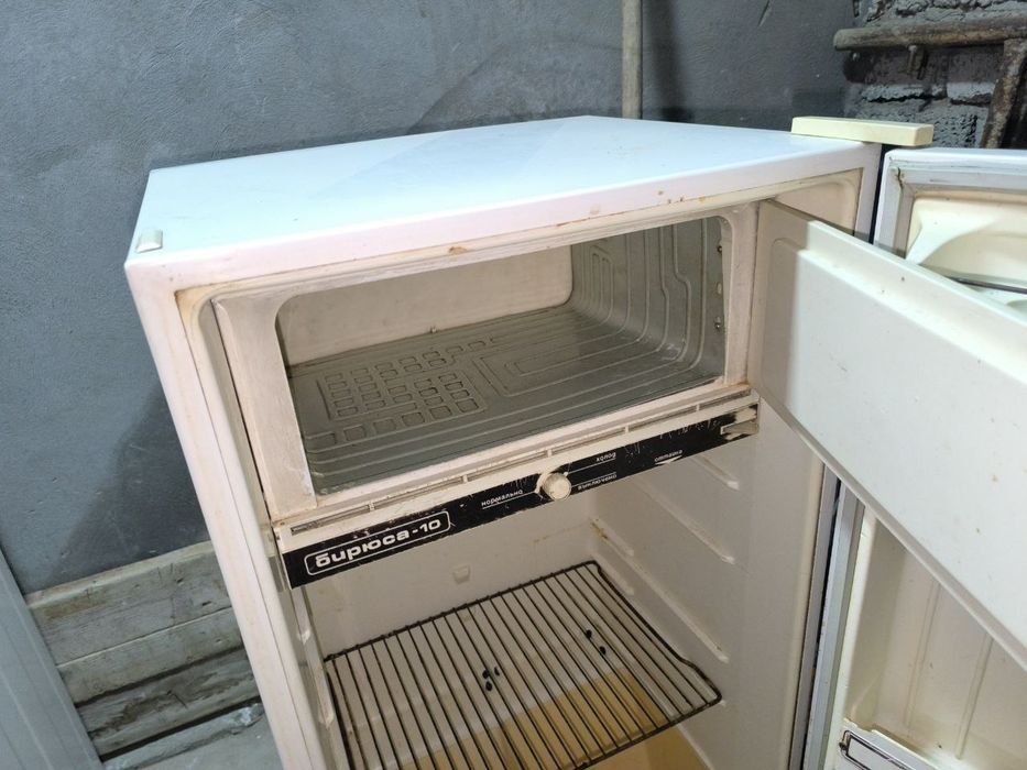 Холодильник, стиральная машина, акфа окна