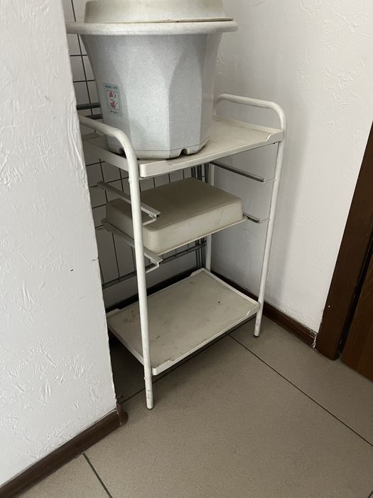 продам этажерка , белая