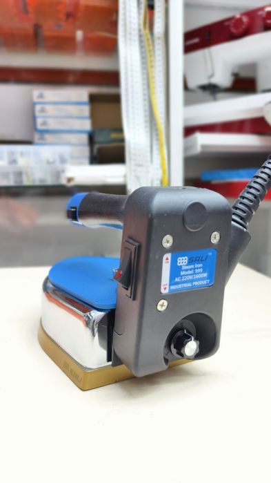 Утюг паравой полупромышленный