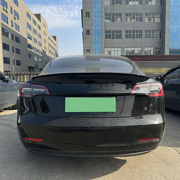 Eleron Portbagaj Slim Lip Codita Tesla Model 3, Negru Lucios, ABS