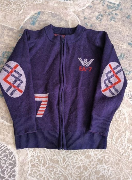 Продам Детские кофты