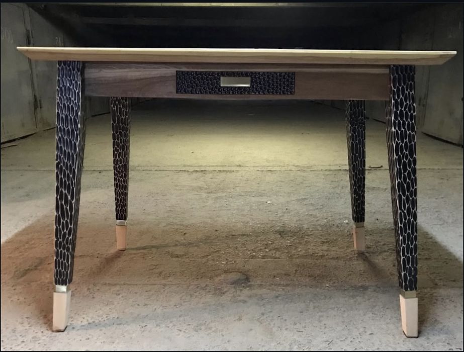 Барный стол из карагача