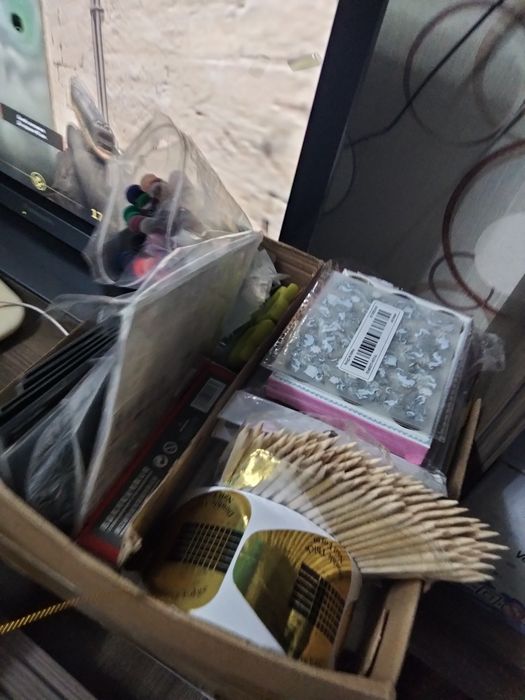 Продам  набор для маникюра