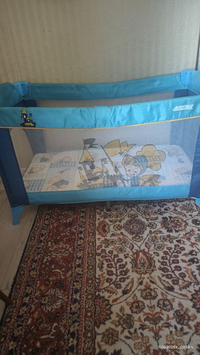 Бебешка кошара за сън