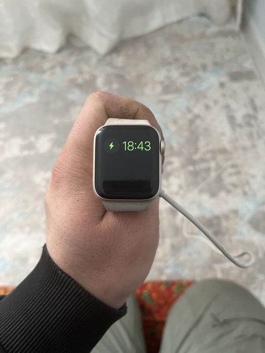 Apple watsh сатылады срочно