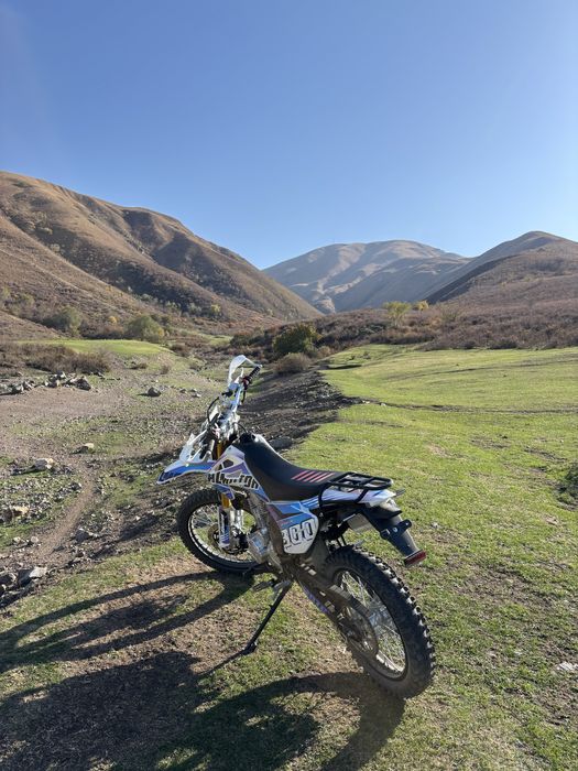 Продам мотоцикл almotor 300