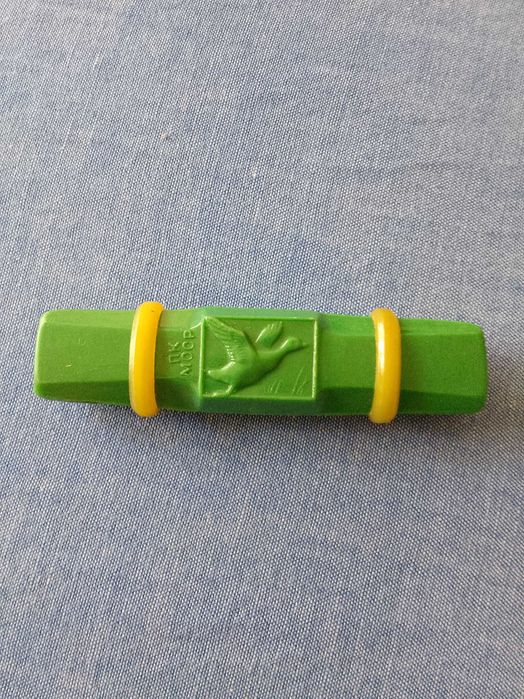 СССР  ловна свирка примамка, имитираща гласа на патица.